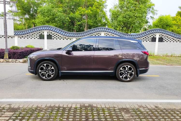 Used Nio ES8 2020 415 km Signature Edition 6-Seater Version Exterior 3
