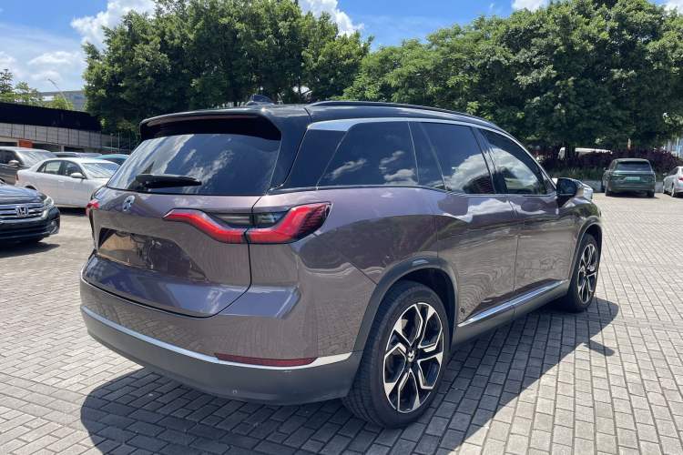 Used Nio ES8 2020 415 km Signature Edition 6-Seater Version Exterior 3