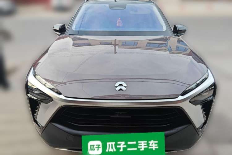 Used Nio ES8 2020 580 km Signature Edition 7-Seater Version Front