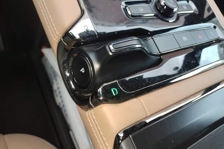 Used Nio ES8 2020 580 km Signature Edition 7-Seater Version Gear Lever