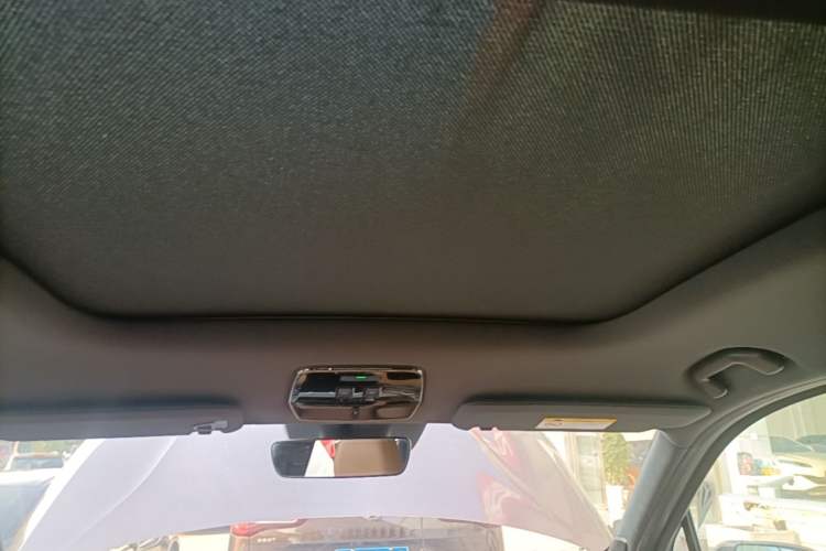 Used Nio ES8 2020 450 km Range 7-Seater Version Headliner