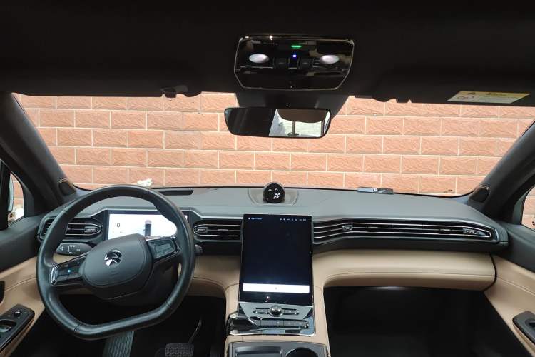 Used Nio ES8 2020 580 km Signature Edition 7-Seater Version Headliner