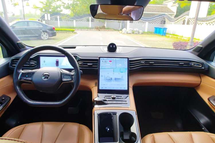 Used Nio ES8 2020 415 km Signature Edition 6-Seater Version Interior 1