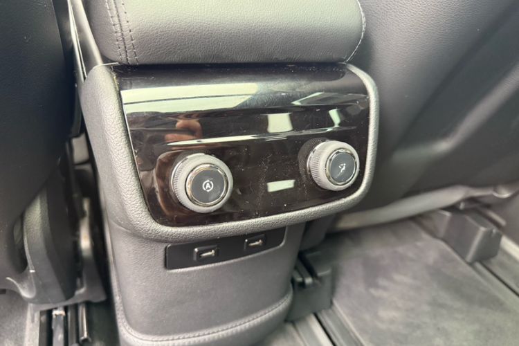 Used Nio ES8 2020 415 km Range 7-Seater Version Interior 1