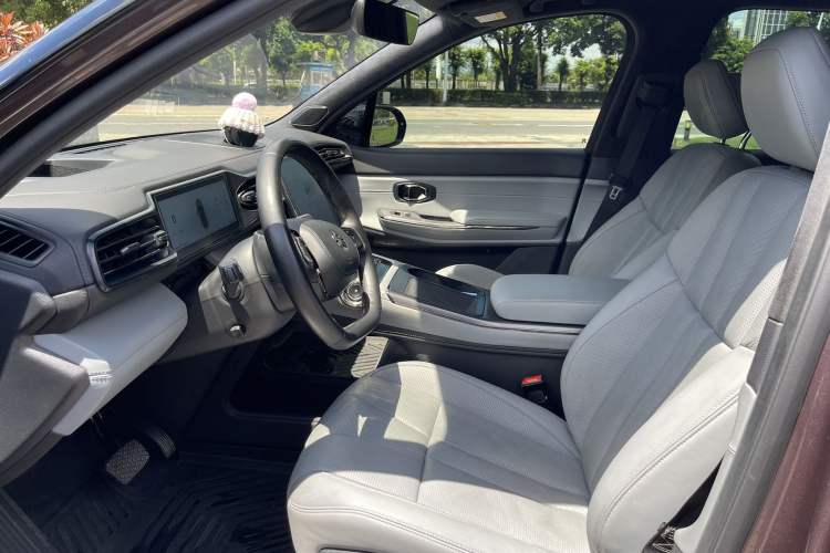 Used Nio ES8 2020 415 km Signature Edition 6-Seater Version Interior 2