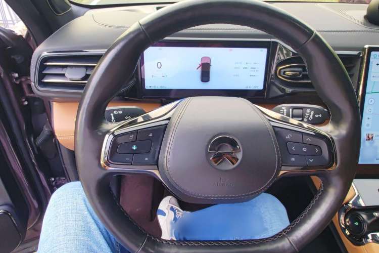 Used Nio ES8 2020 415 km Signature Edition 6-Seater Version Interior 3