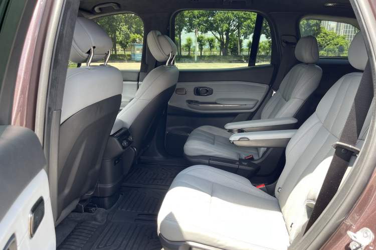 Used Nio ES8 2020 415 km Signature Edition 6-Seater Version Interior 4