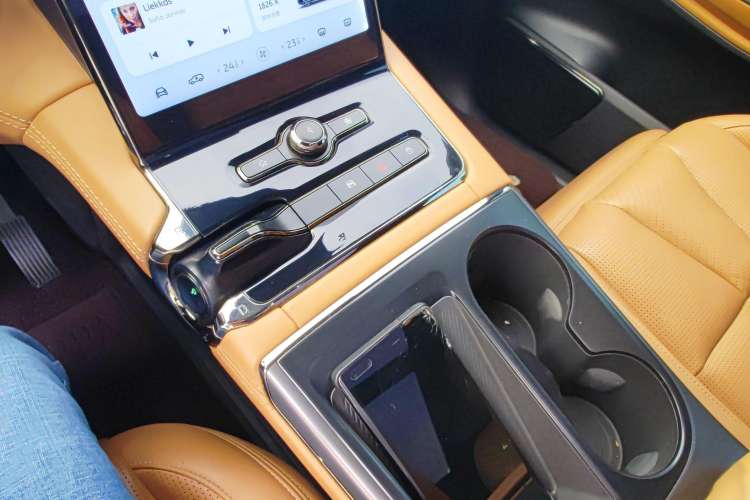 Used Nio ES8 2020 415 km Signature Edition 6-Seater Version Interior 5