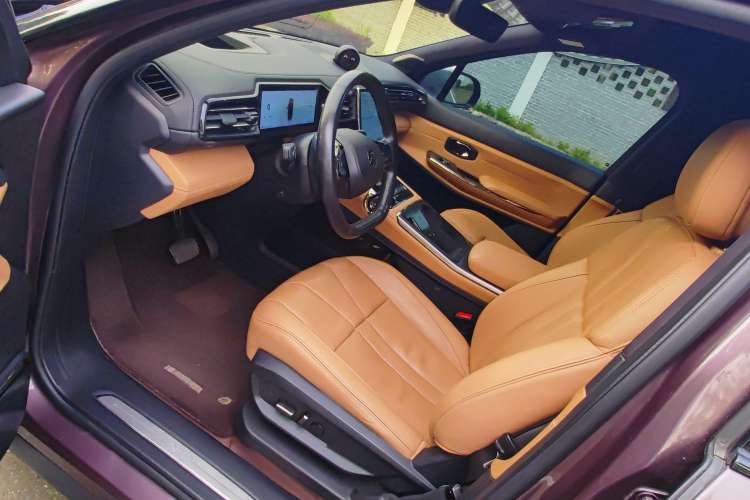 Used Nio ES8 2020 415 km Signature Edition 6-Seater Version Interior 6