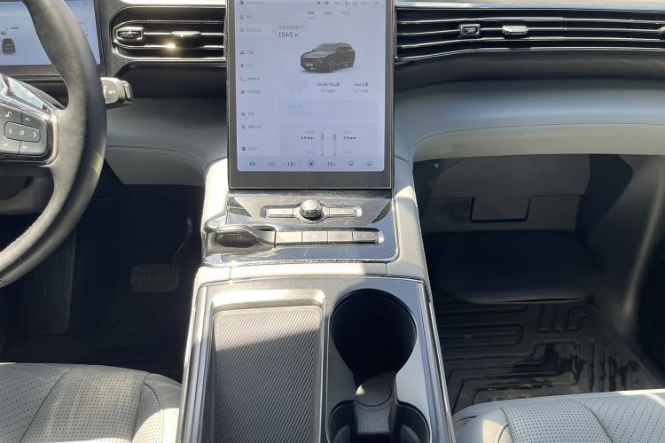 Used Nio ES8 2020 415 km Signature Edition 6-Seater Version Interior 7
