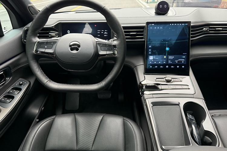 Used Nio ES8 2020 415 km Range 7-Seater Version Interior 8