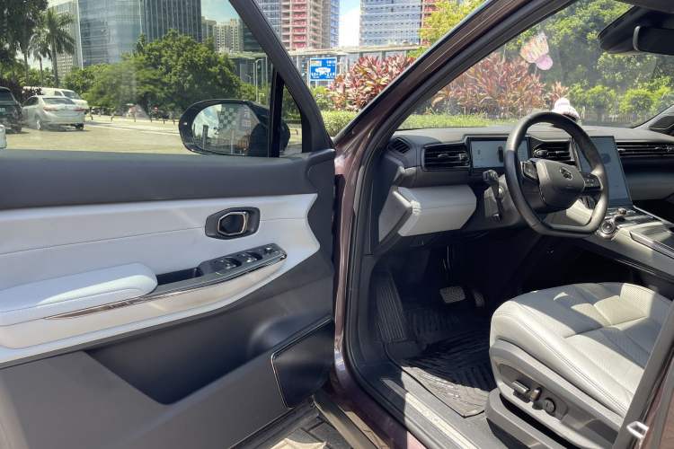 Used Nio ES8 2020 415 km Signature Edition 6-Seater Version Interior 8