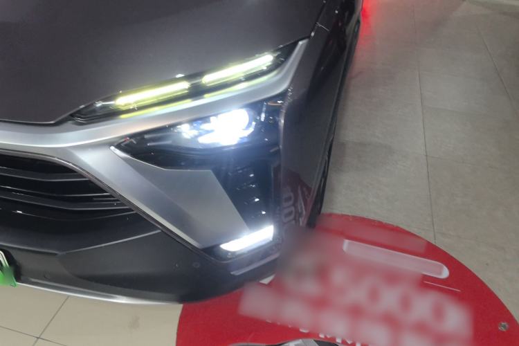 Used Nio ES8 2020 580 km Range Signature Edition Six-Seater Version Left Front Headlight