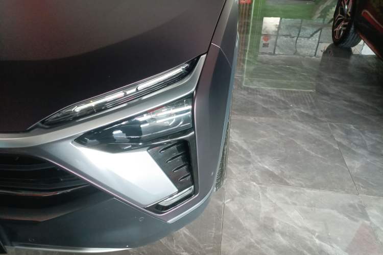 Used Nio ES8 2020 415 km Range 6-Seater Version Left Front Headlight