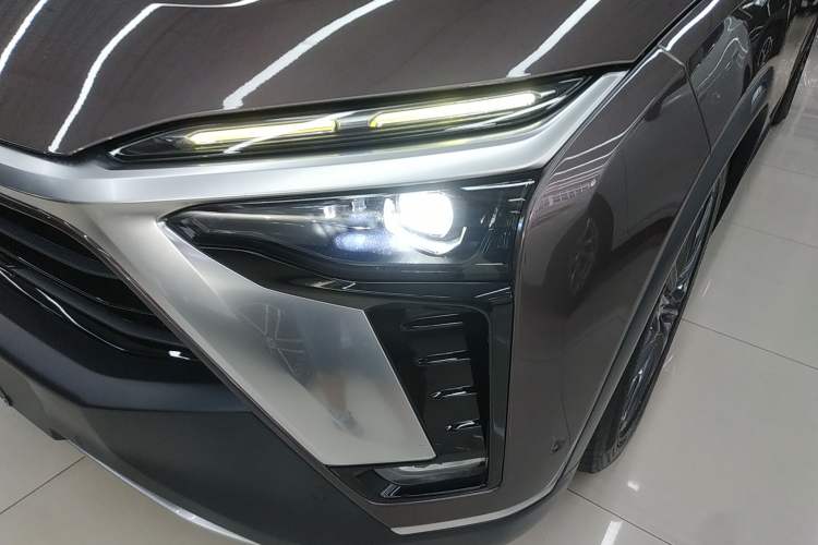 Used Nio ES8 2020 415 km Range 7-Seater Version Left Front Headlight