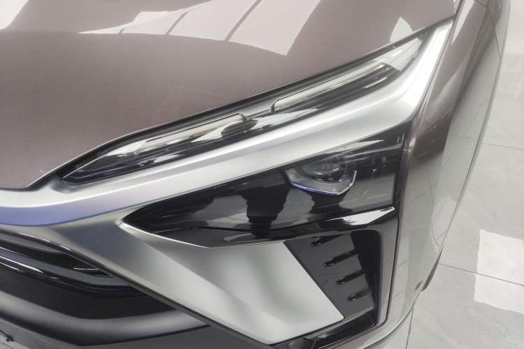 Used Nio ES8 2020 415 km Signature Edition 6-Seater Version Left Front Headlight