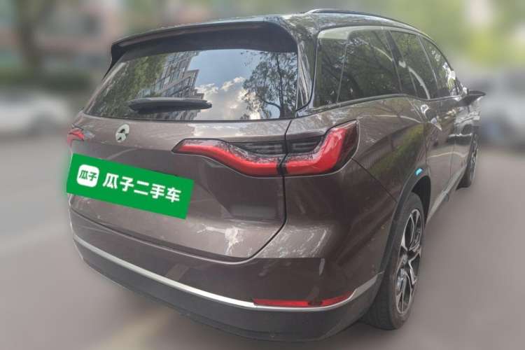 Used Nio ES8 2020 580 km Range Signature Edition Six-Seater Version Rear Right 45 Deg