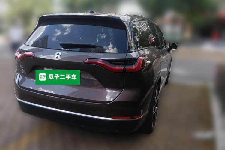 Used Nio ES8 2020 415 km Signature Edition 6-Seater Version Rear Right 45 Deg