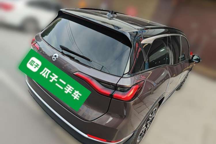 Used Nio ES8 2020 580 km Signature Edition 7-Seater Version Rear Right 45 Deg