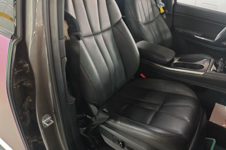 Used Nio ES8 2020 415 km Range 6-Seater Version Right Front Seat