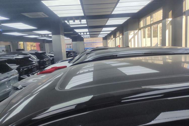 Used Nio ES8 2020 415 km Signature Edition 6-Seater Version Roof
