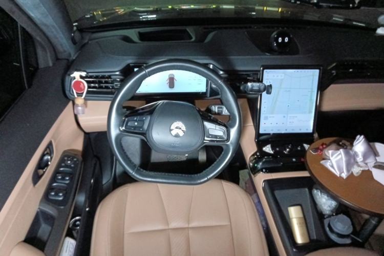 Used Nio ES8 2020 580 km Range Six-Seater Version Steering Wheel