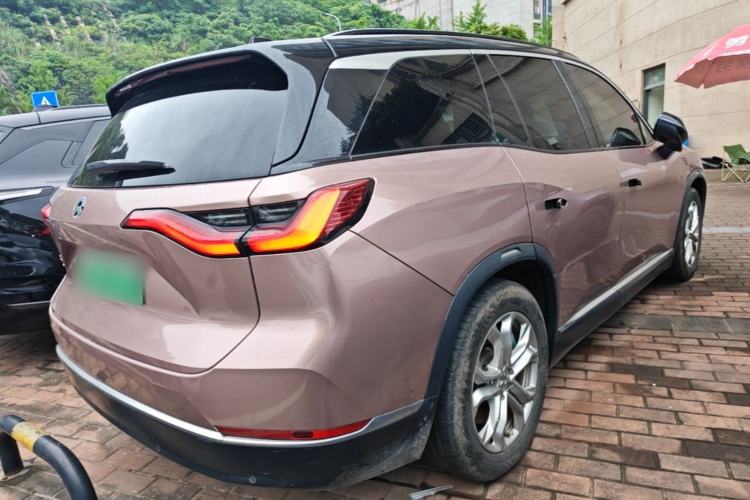 Used Nio ES8 2020 450 km Range 6-Seater Version Rear Right 45 Deg