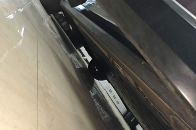 Used Nio ES8 2020 580 km Range Six-Seater Version Right Side Sill