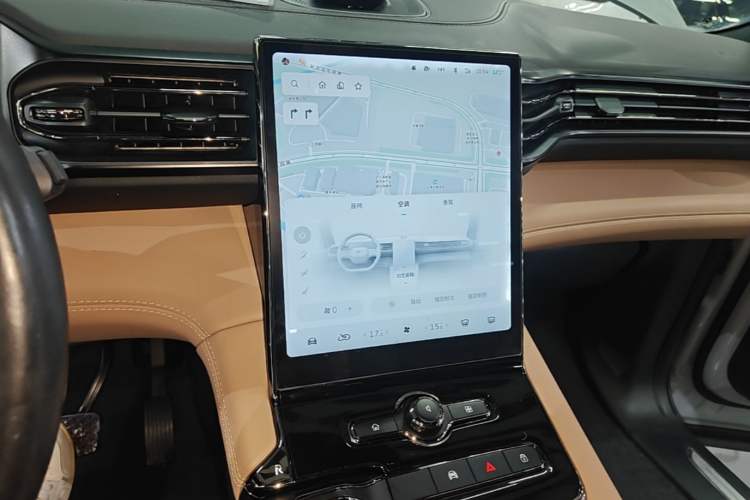 Used Nio ES8 2020 415 km Signature Edition 6-Seater Version Audio And AC Panel