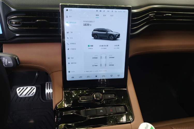 Used Nio ES8 2020 415 km Range 6-Seater Version Audio And AC Panel