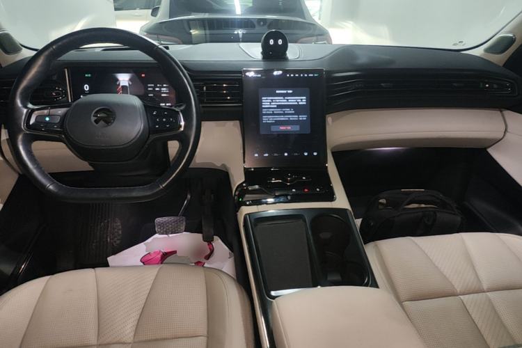 Used Nio ES8 2020 415 km Signature Edition 6-Seater Version Center Console