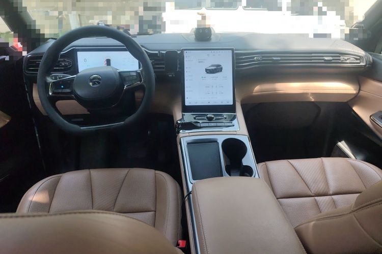 Used Nio ES8 2020 415 km Range 6-Seater Version Center Console