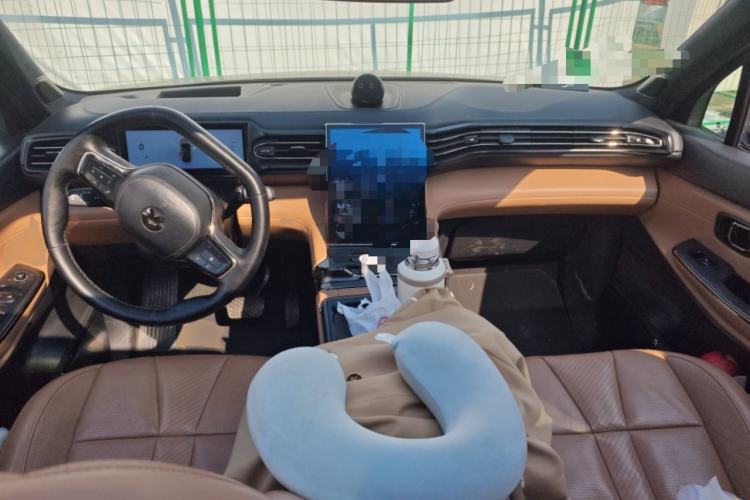 Used Nio ES8 2020 415 km Signature Edition 6-Seater Version Center Console