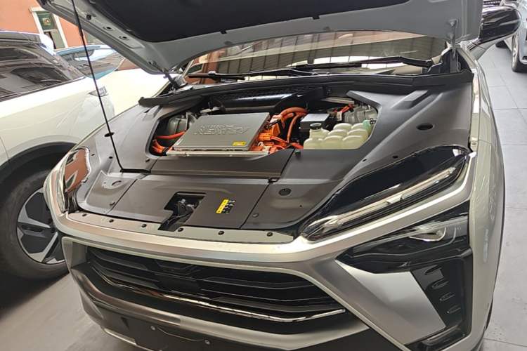Used Nio ES8 2020 415 km Signature Edition 6-Seater Version Engine Bay