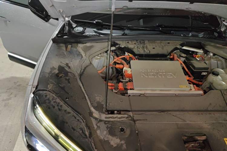Used Nio ES8 2020 415 km Range 6-Seater Version Engine Bay Right