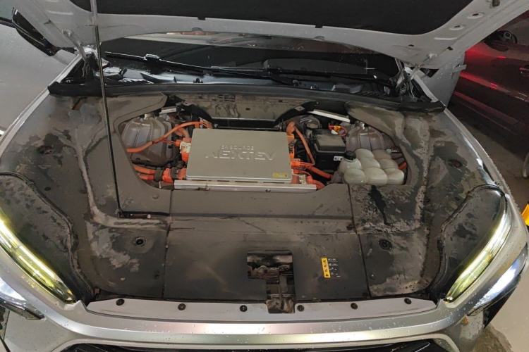 Used Nio ES8 2020 415 km Range 6-Seater Version Engine Bay