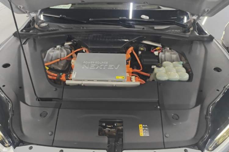 Used Nio ES8 2020 415 km Range 6-Seater Version Engine Bay