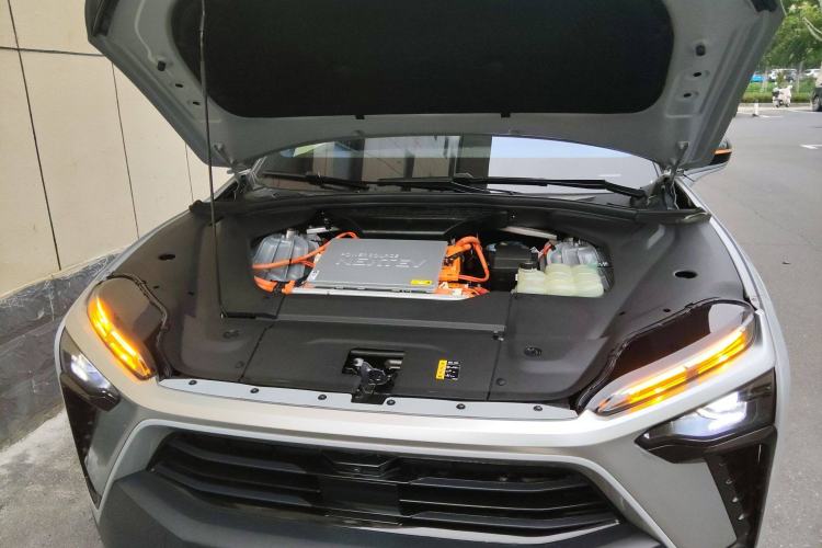 Used Nio ES8 2020 415 km Signature Edition 6-Seater Version Engine Bay