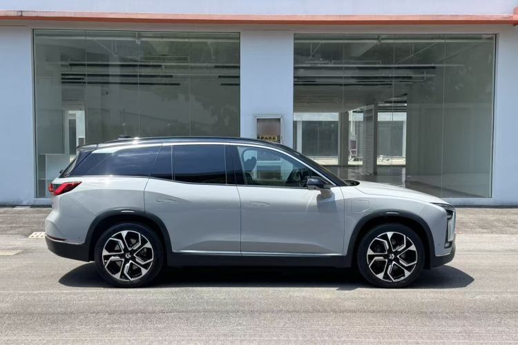 Used Nio ES8 2020 415 km Signature Edition 6-Seater Version Exterior 3