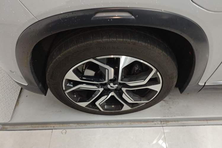 Used Nio ES8 2020 580 km Range Six-Seater Version Exterior 4