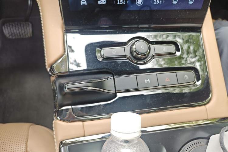 Used Nio ES8 2020 450KM Signature Edition Six-Seater Version Gear Lever