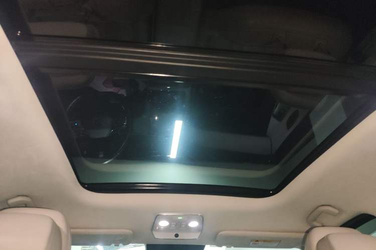 Used Nio ES8 2020 415 km Signature Edition 6-Seater Version Headliner