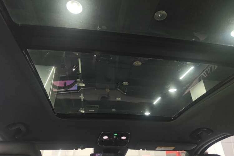 Used Nio ES8 2020 415 km Range 6-Seater Version Headliner