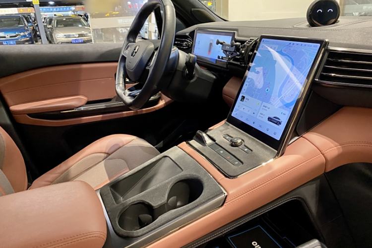 Used Nio ES8 2020 580 km Range Signature Edition Six-Seater Version Interior 3
