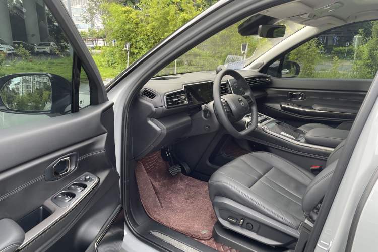 Used Nio ES8 2020 415 km Signature Edition 6-Seater Version Interior 4