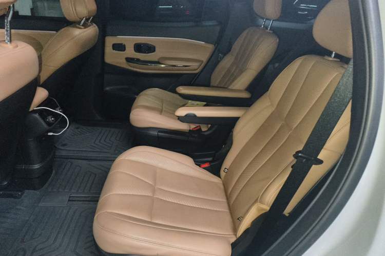 Used Nio ES8 2020 580 km Range Signature Edition Six-Seater Version Interior 4