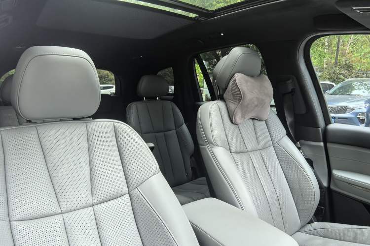 Used Nio ES8 2020 450KM Signature Edition Six-Seater Version Interior 4