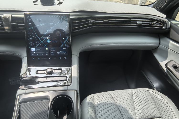 Used Nio ES8 2020 450KM Signature Edition Six-Seater Version Interior 8