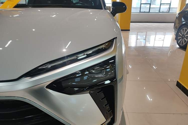 Used Nio ES8 2020 580 km Range Six-Seater Version Left Front Headlight