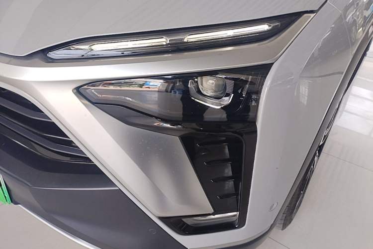 Used Nio ES8 2020 580 km Range Six-Seater Version Left Front Headlight